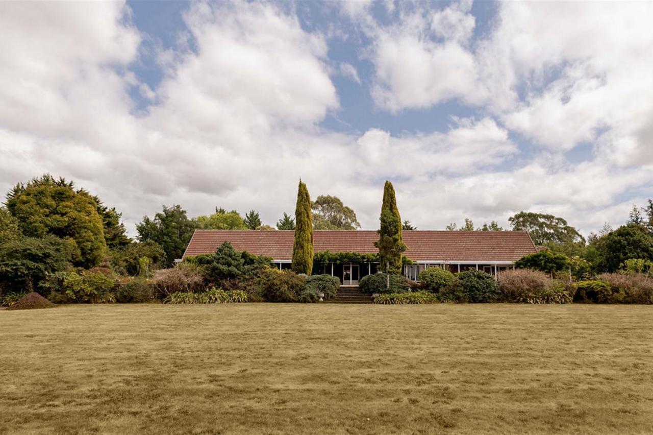 The 540 Lodge Masterton Exterior photo